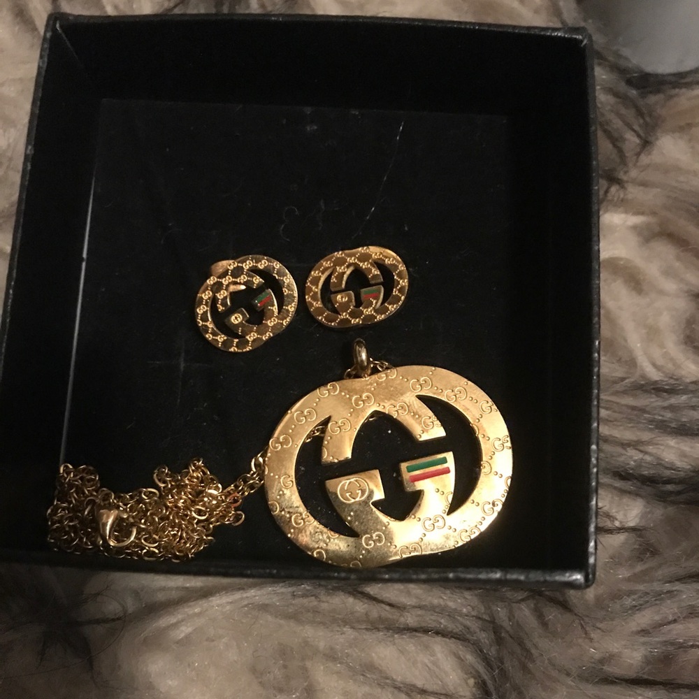 Gucci set